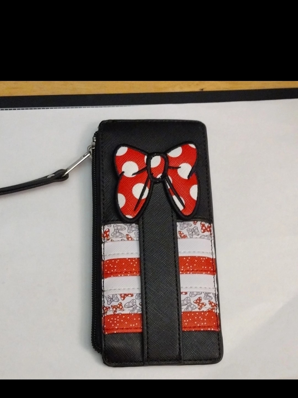 Minnie Mouse Wallet Disney Parks Card Holder ID Window Zip Snap Travel Bag Gift